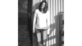 Tia Tamblyn - therapeutic massage with natural ingredients