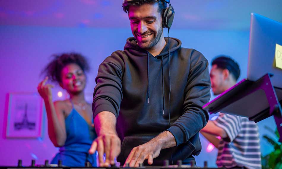 DJ and Entertainment Services